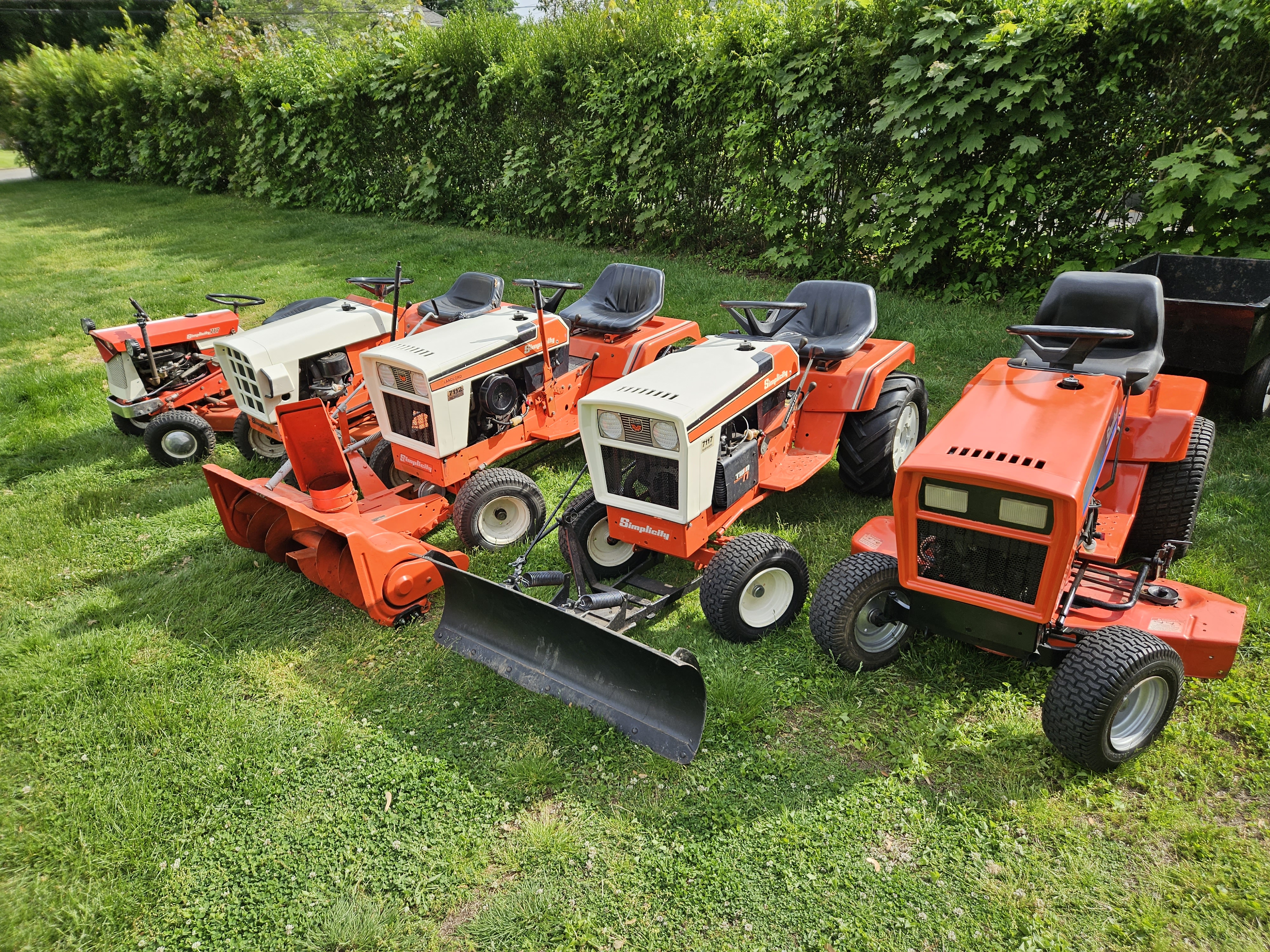 Simplicity tractor collection